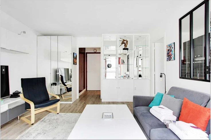 Appartement Rue du Bouquet de Longchamp à Paris