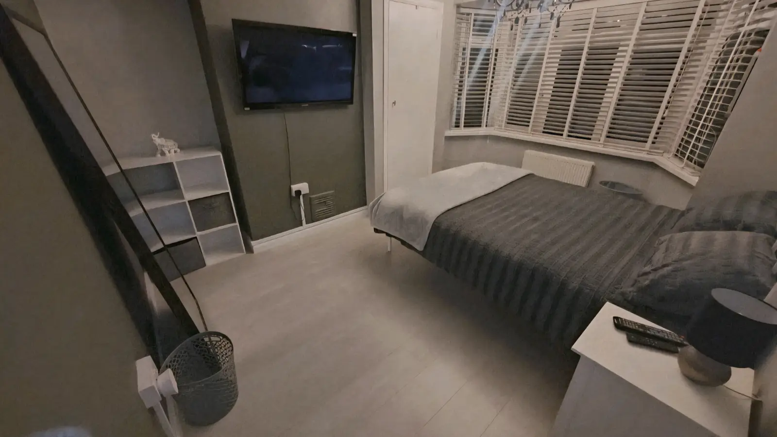 Room Launceston Road in Greater London