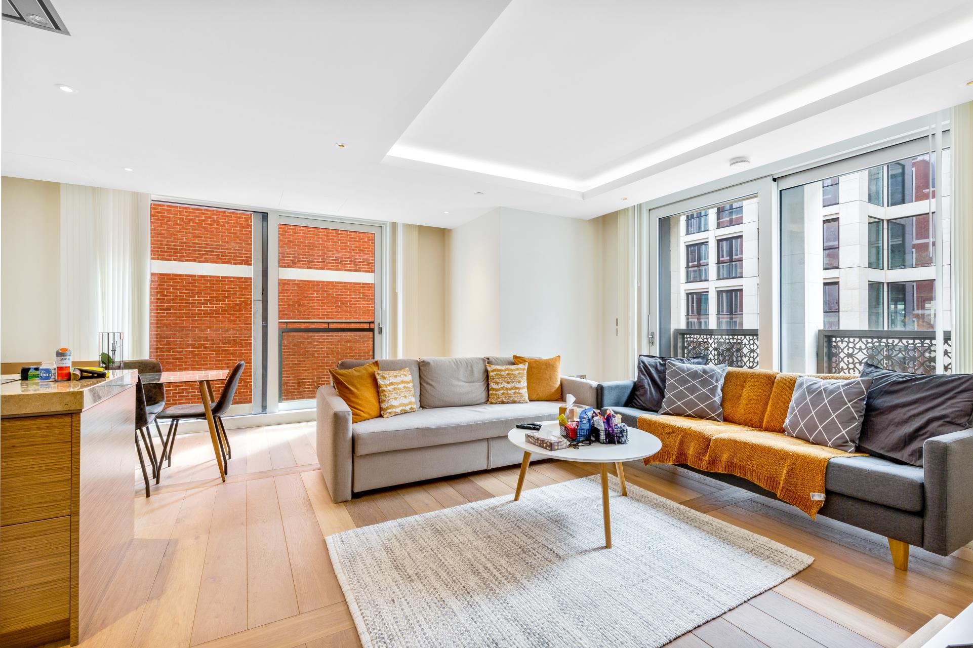 Flat Strand in City of Westminster