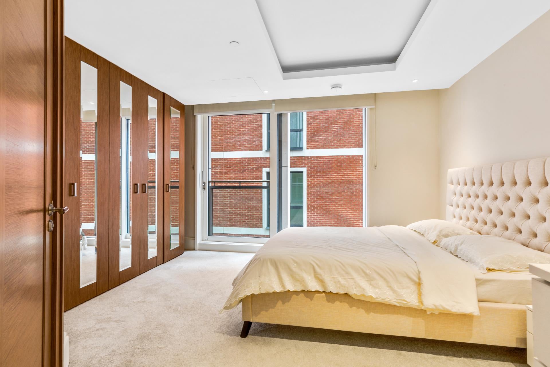 Flat Strand in City of Westminster