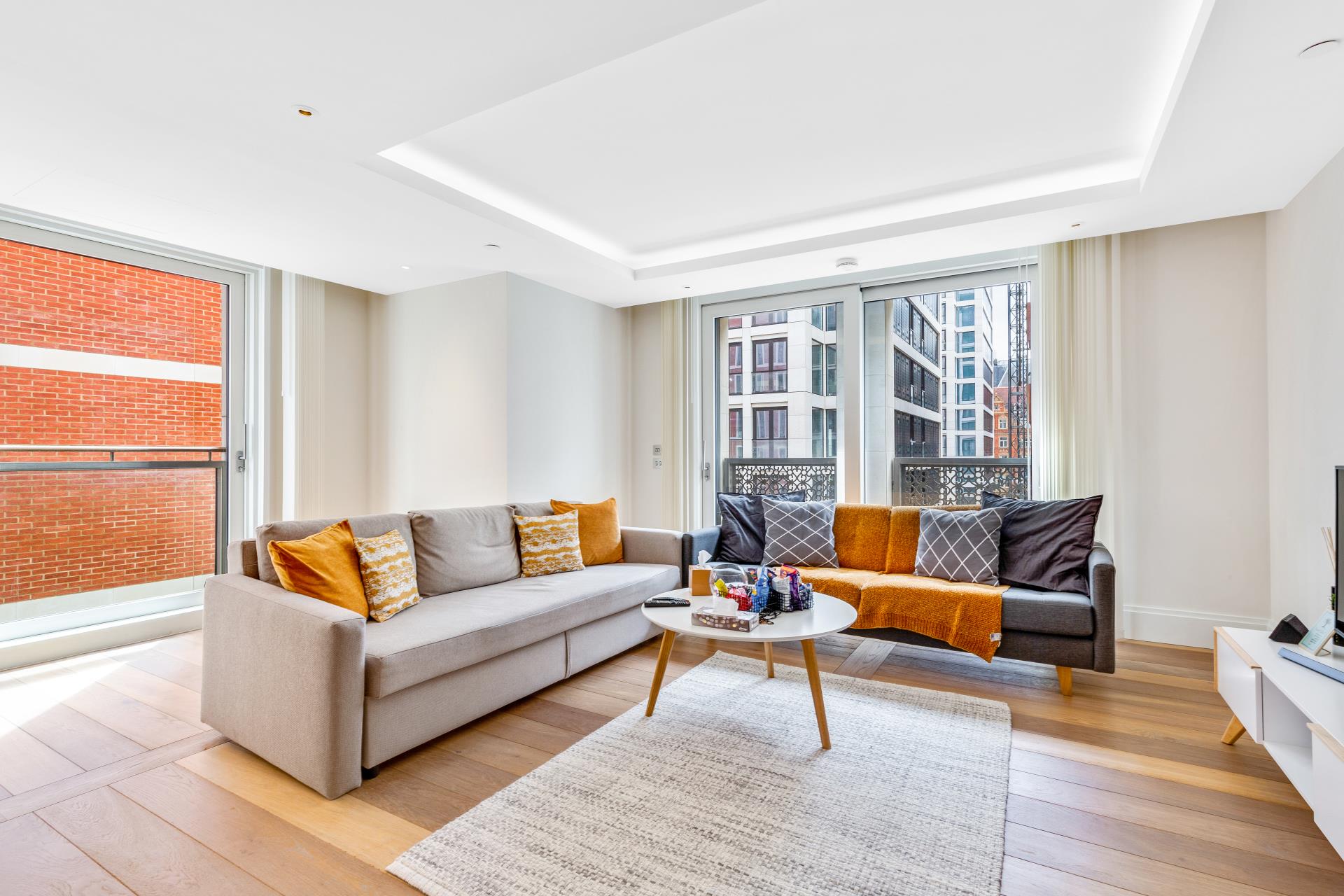 Flat Strand in City of Westminster