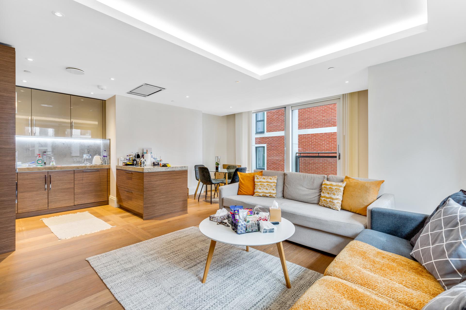 Flat Strand in City of Westminster
