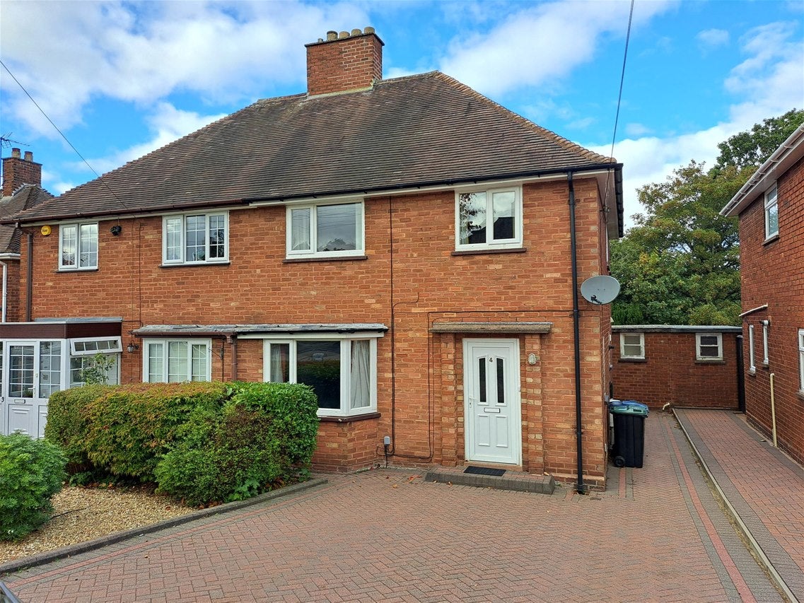 House Pudsey Drive in Birmingham