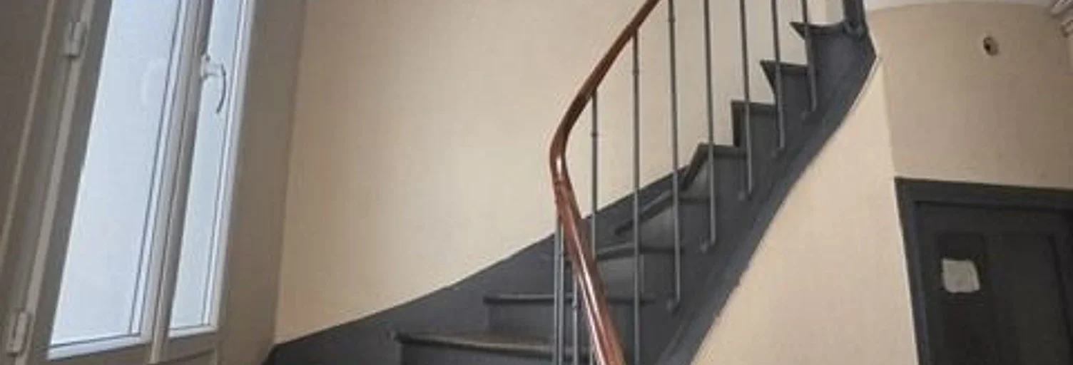 Flat Rue Eugène Jumin in Paris