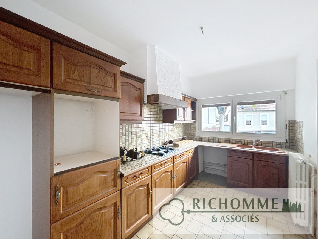 Appartement Rue de Neufchâtel à Reims