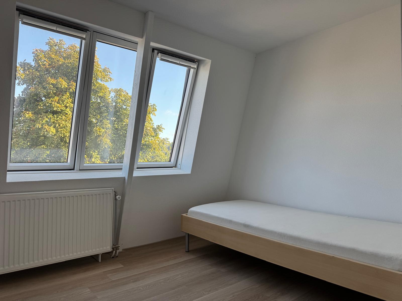 Appartement te huur: Dr. Benthemstraat 13, Enschede