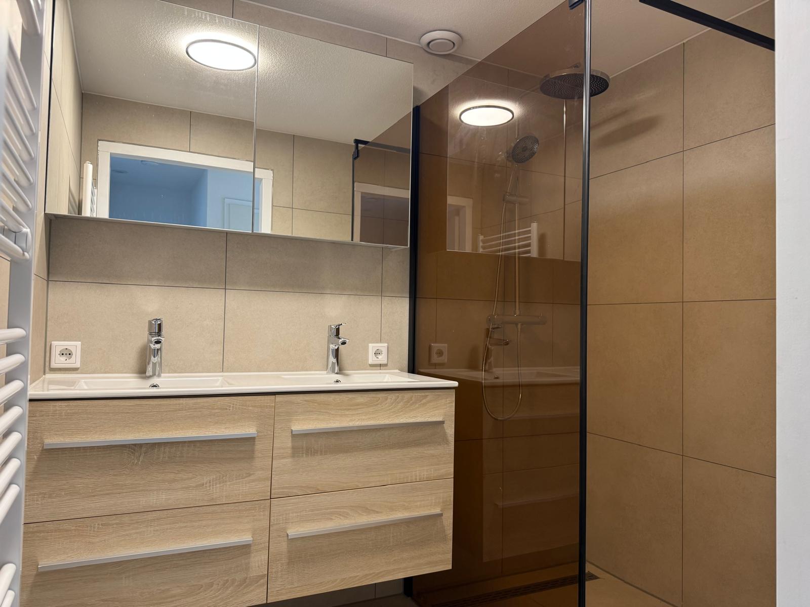 Appartement te huur: Dr. Benthemstraat 13, Enschede