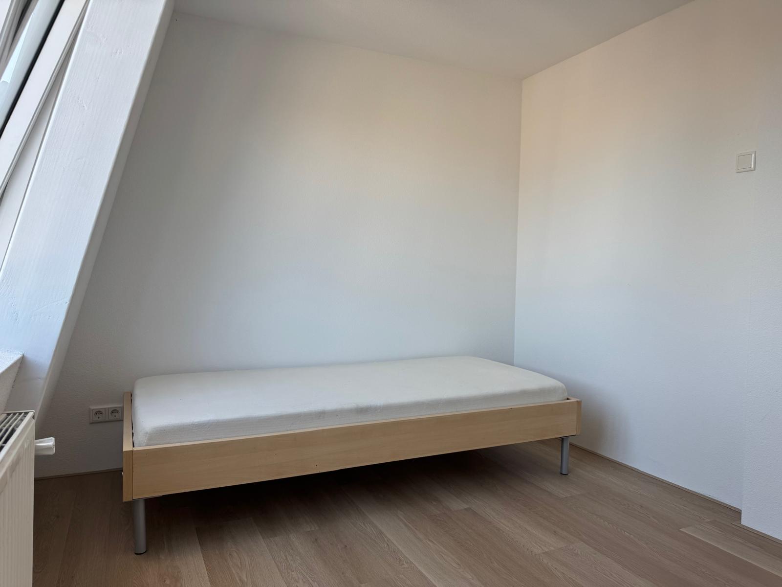 Appartement te huur: Dr. Benthemstraat 13, Enschede