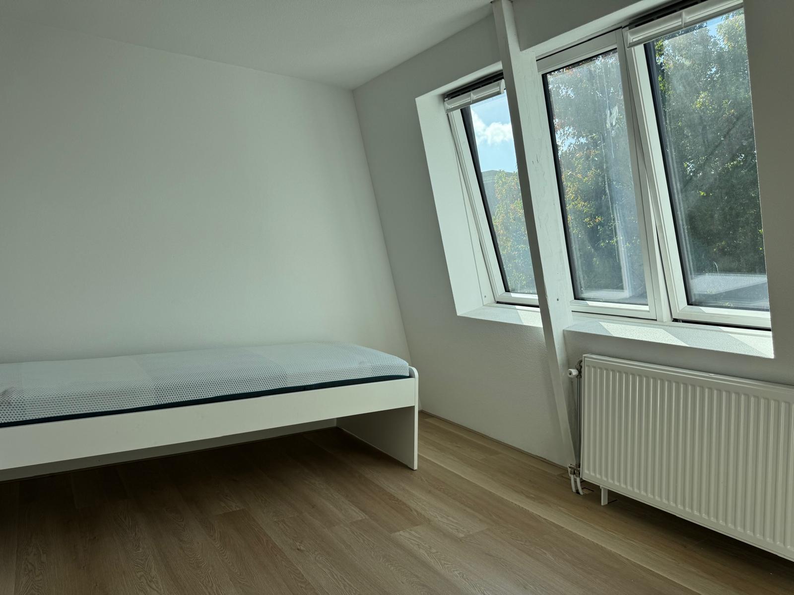 Appartement te huur: Dr. Benthemstraat 13, Enschede