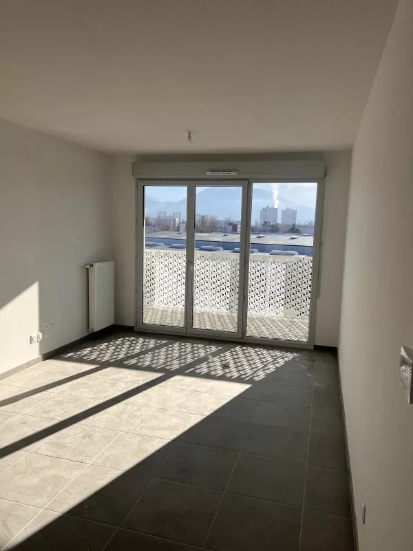 Appartement Allée de Belledonne à Échirolles