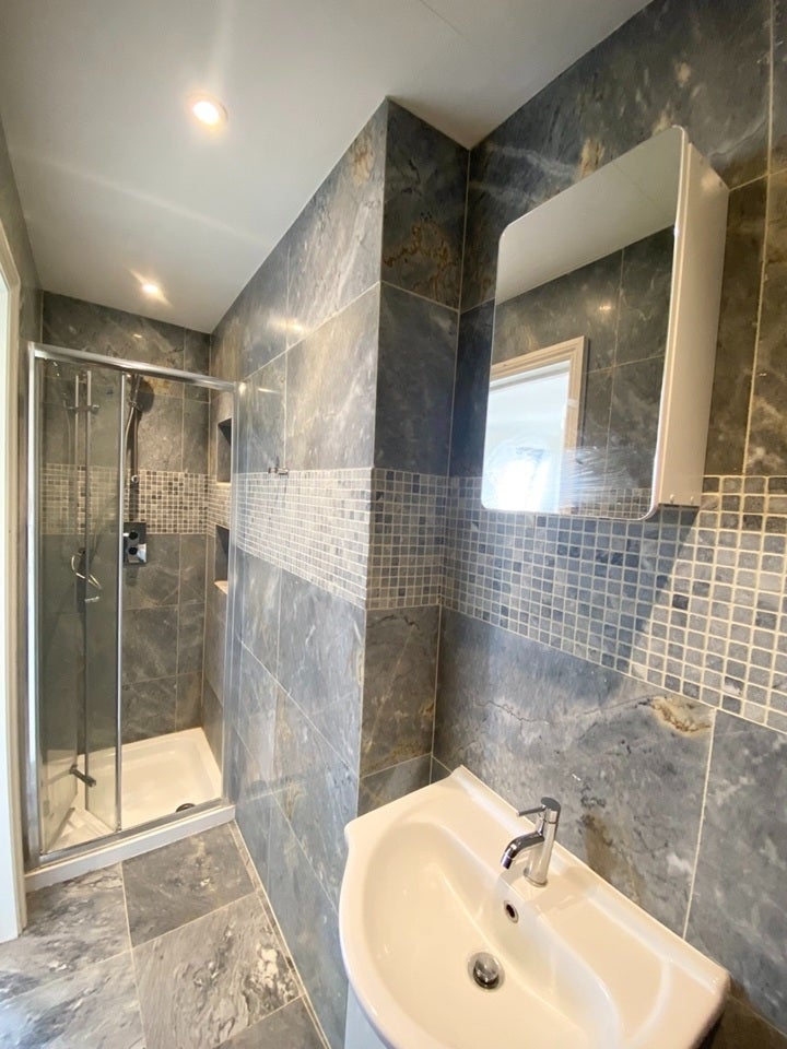 Room Netherwood Road in Greater London
