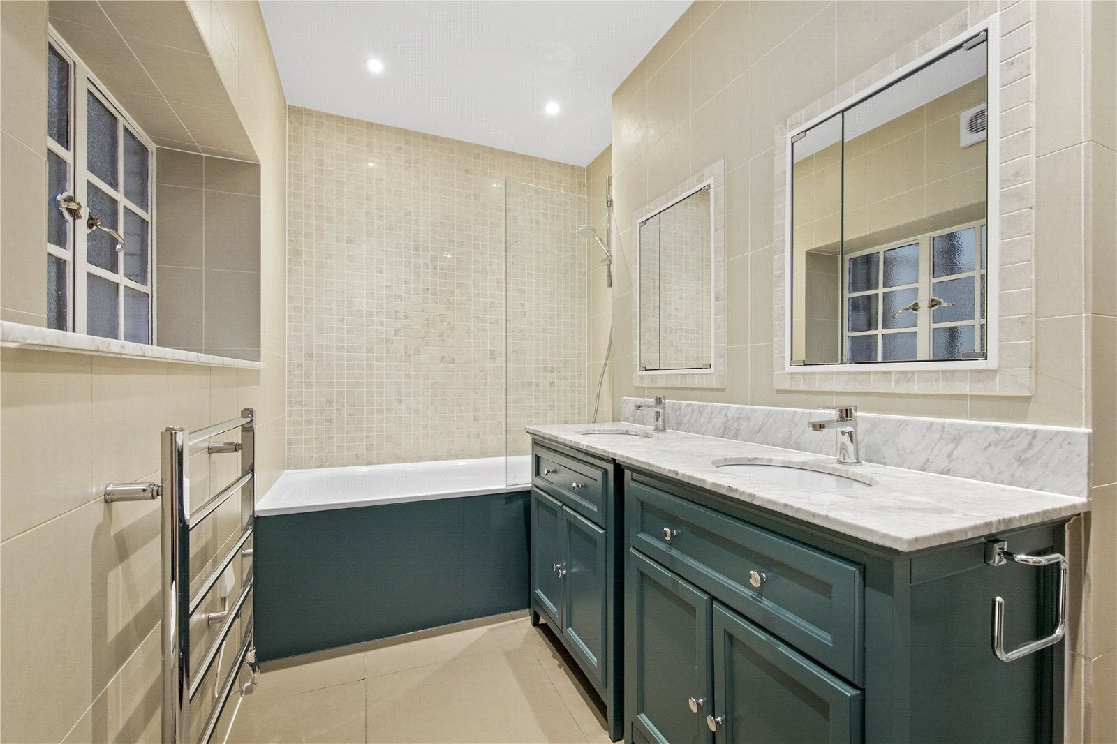Flat Baker Street in City of Westminster
