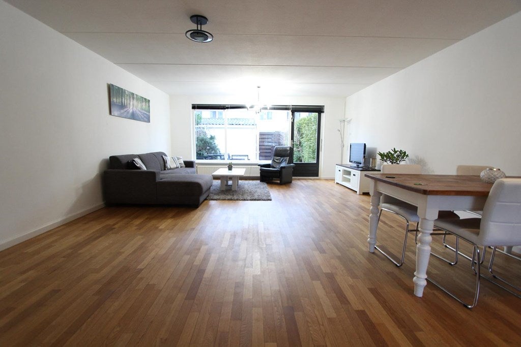 Woning te huur: Anne de Vrieslaan, Amstelveen
