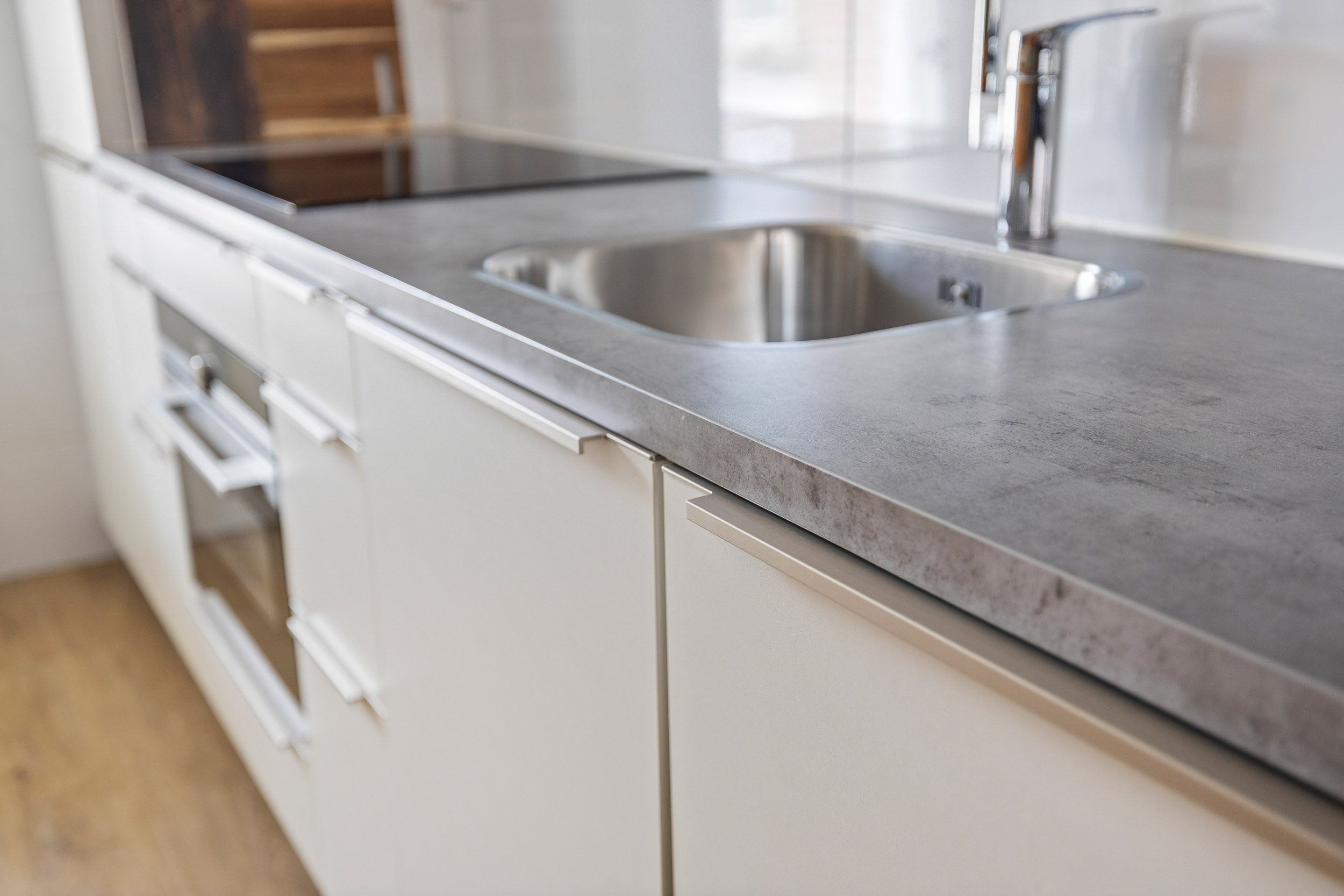 Tussenwoning te koop: Servaashof 6, Helden