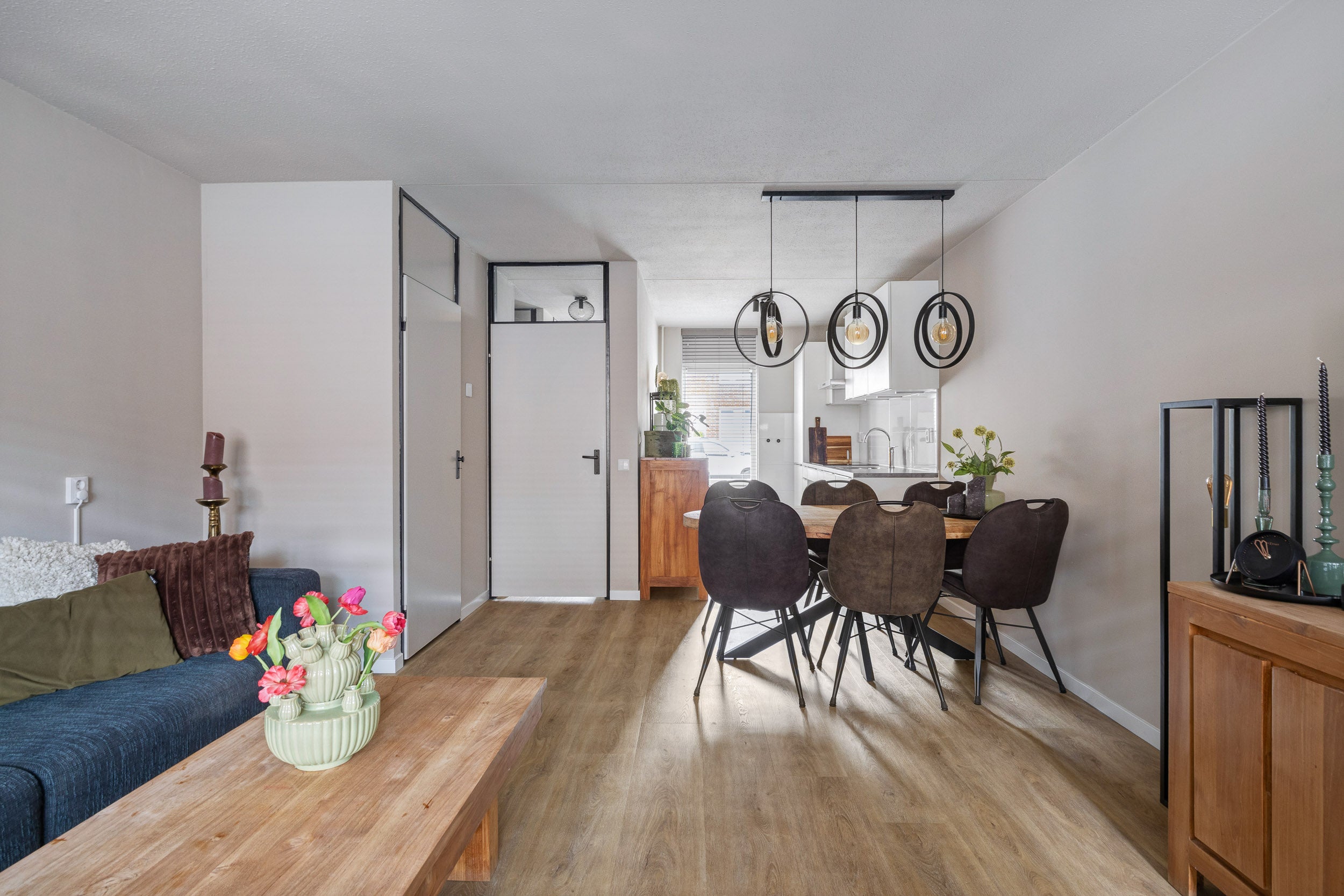 Tussenwoning te koop: Servaashof 6, Helden