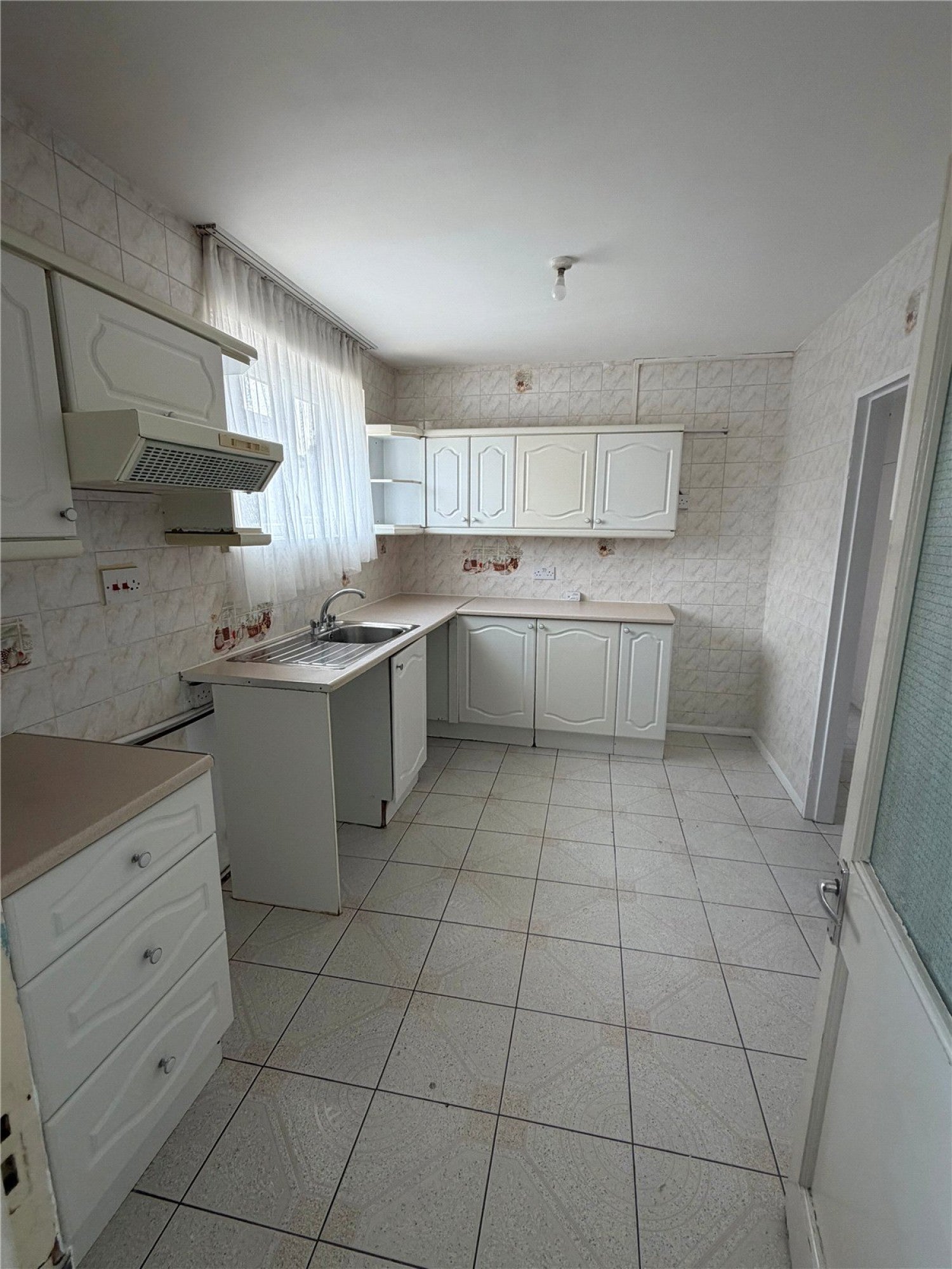 Flat Cherry Road in Greater London