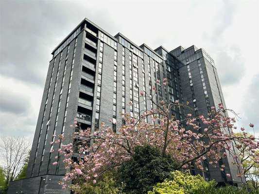 Flat Seymour Grove in Manchester