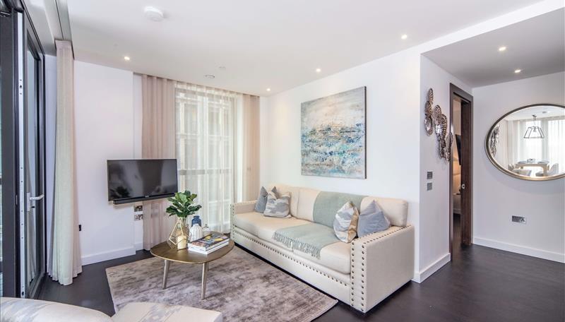 Flat York Road in Greater London
