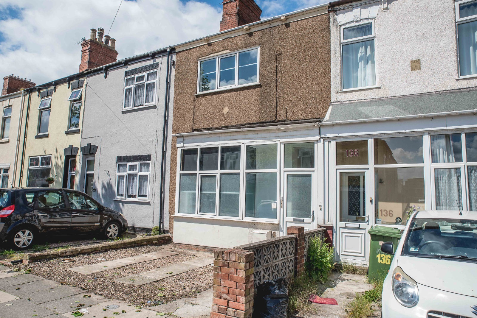 Flat Hainton Avenue in Grimsby