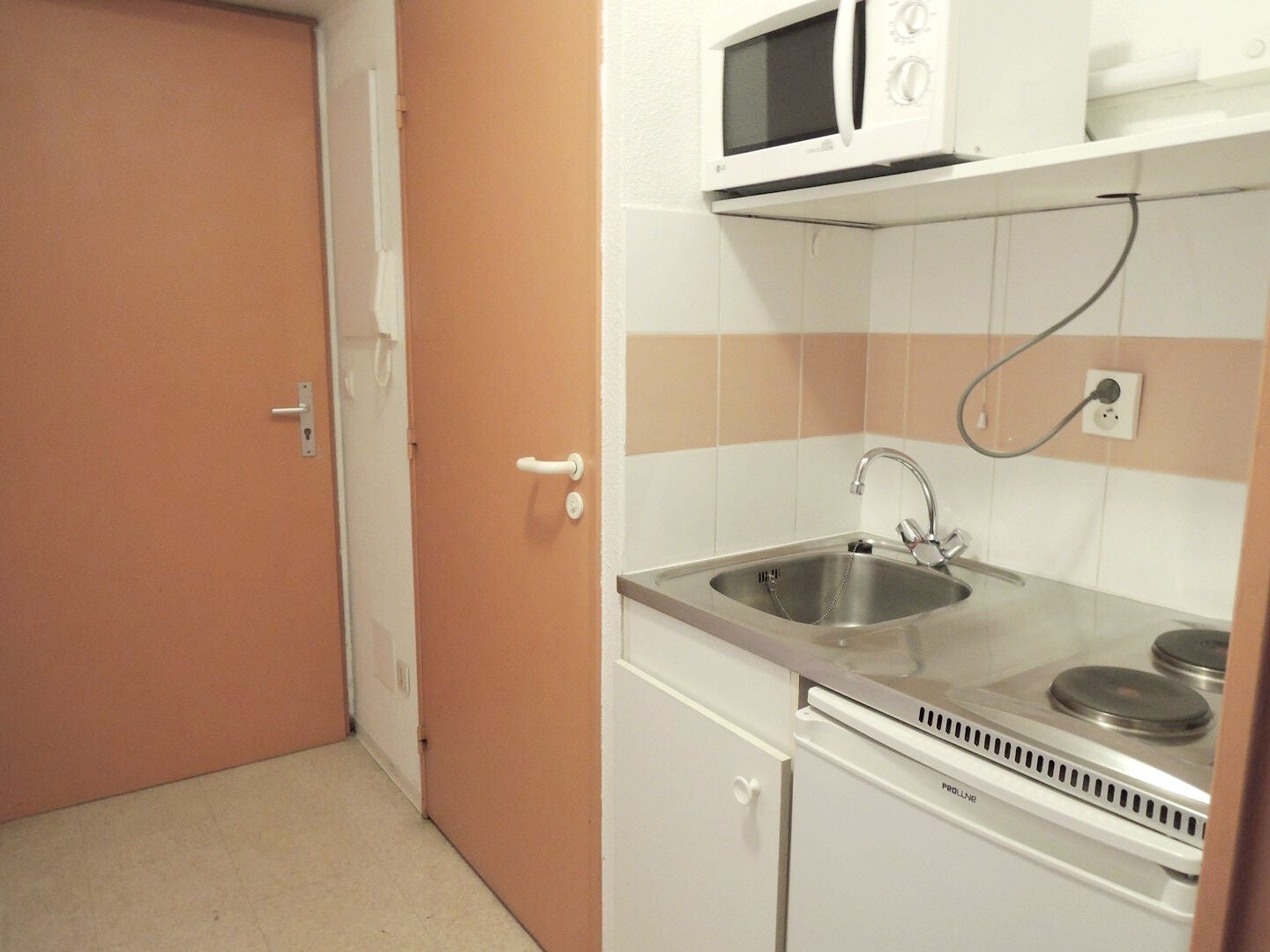 Appartement Place de l'Oratoire à Nîmes
