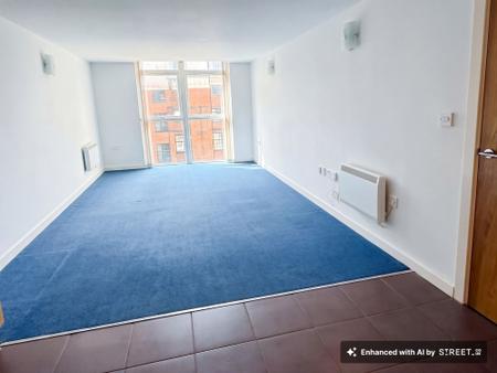 Flat Wimbledon Street in Leicester