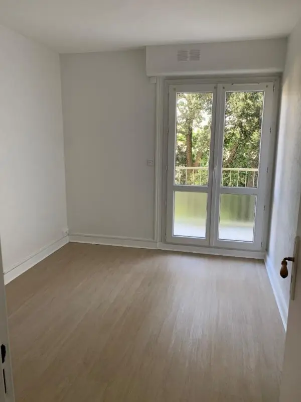 Flat Rue Ernest Meyer in La Rochelle