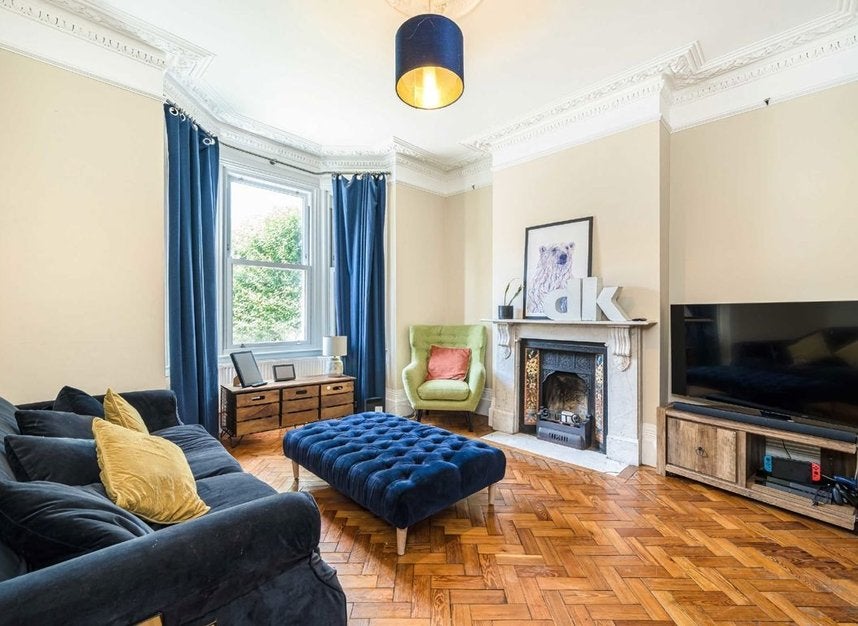 House Lordship Lane in Greater London