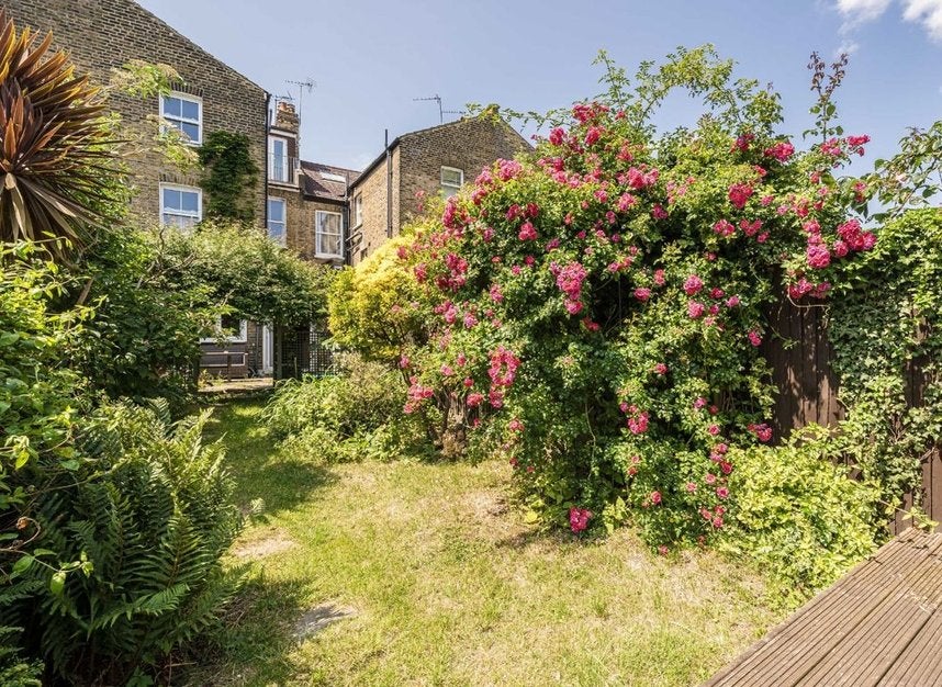 House Lordship Lane in Greater London
