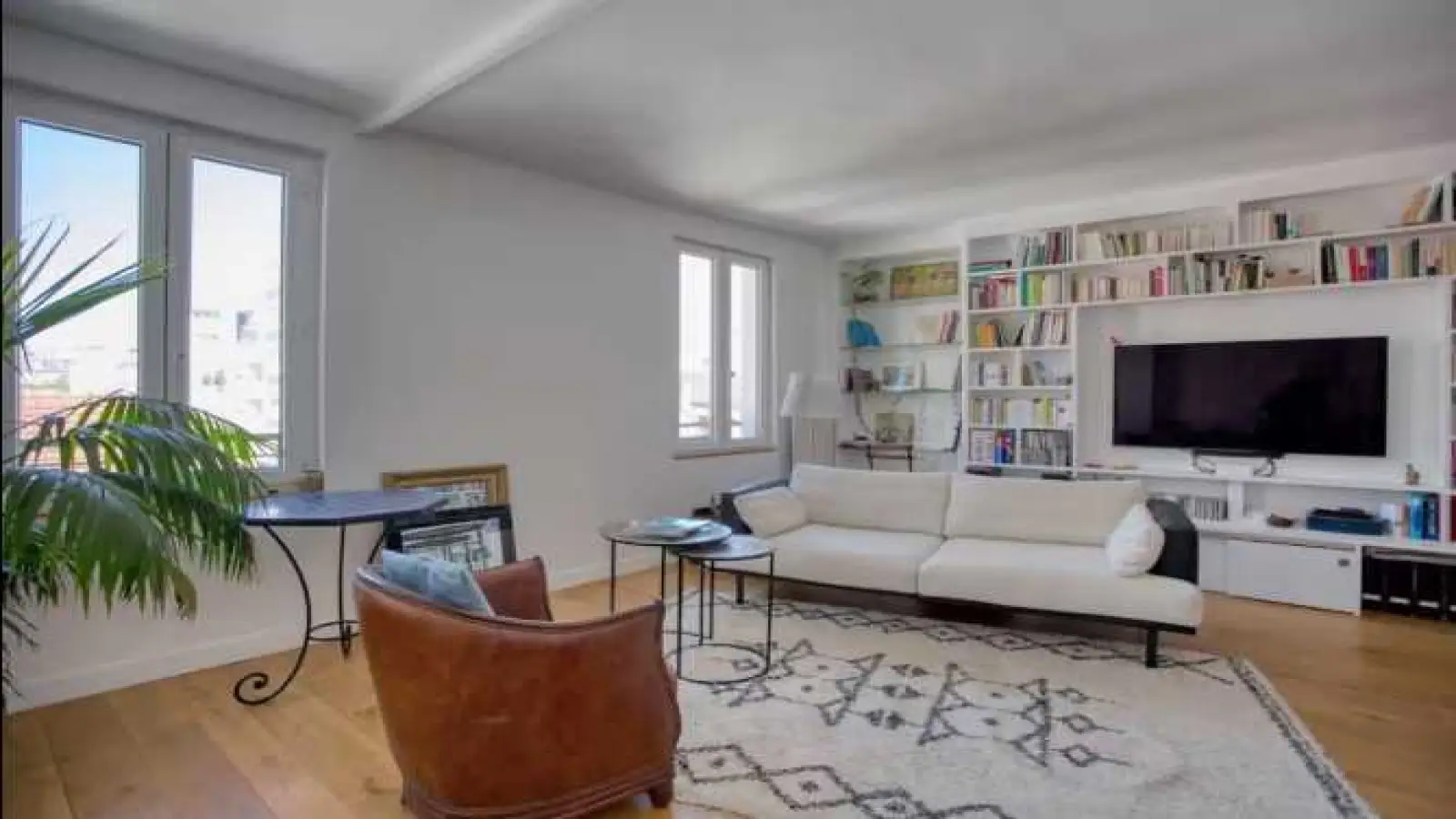 Appartement Rue des Entrepreneurs à Paris