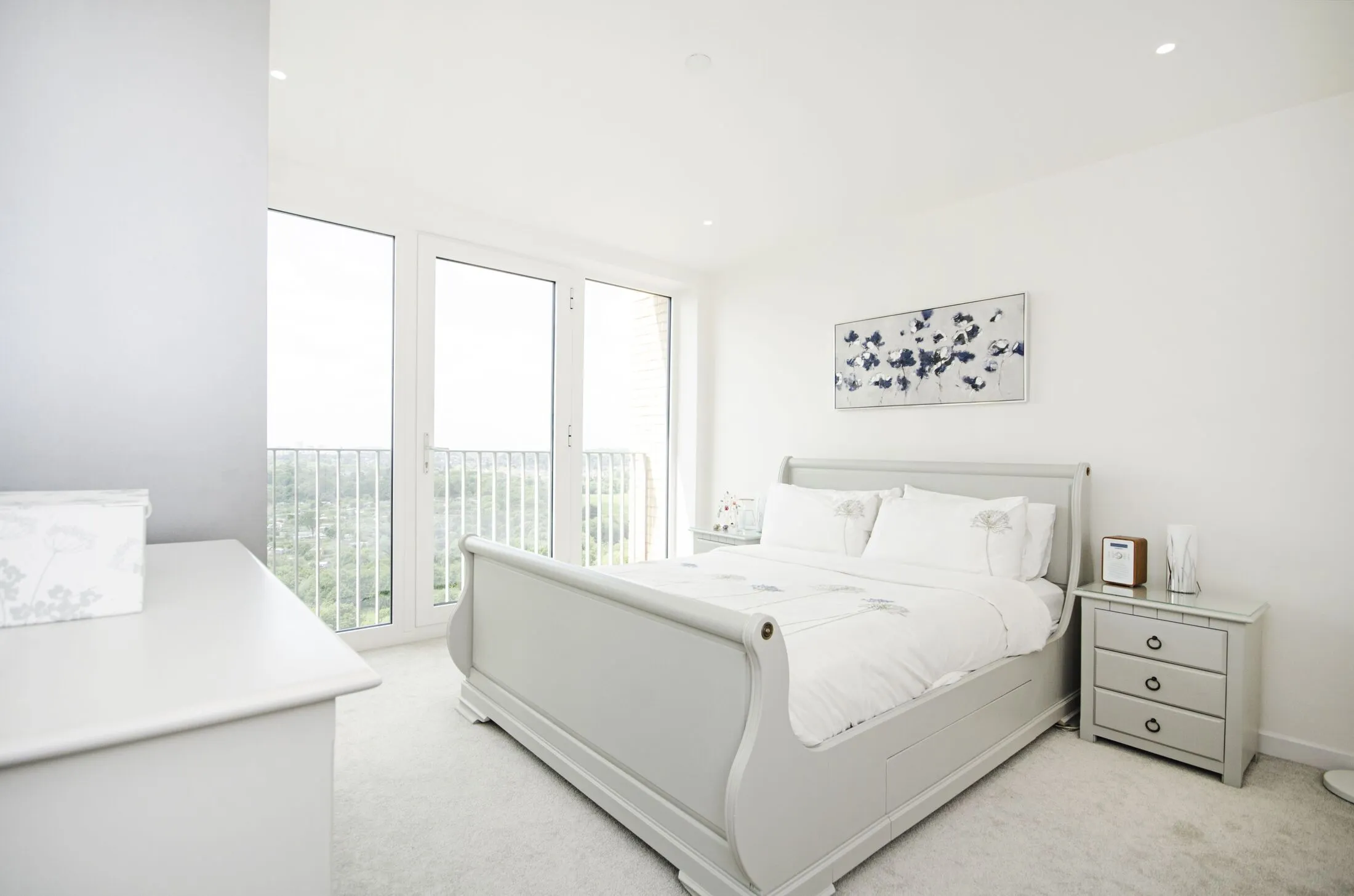 Flat Cool Oak Lane in Greater London