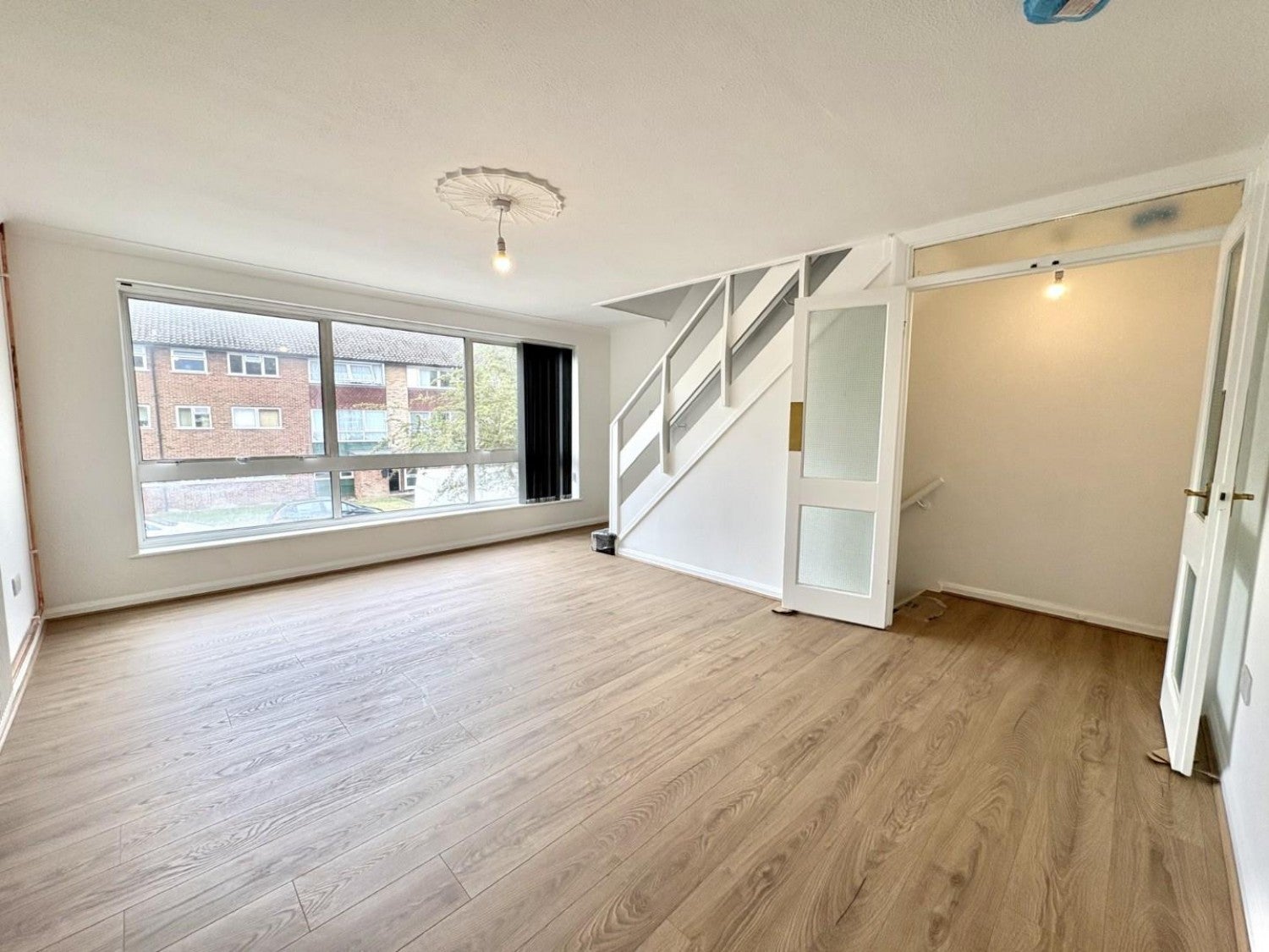 Flat Compton Road in Greater London