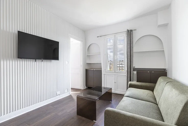 Appartement Place Léon Blum à Paris