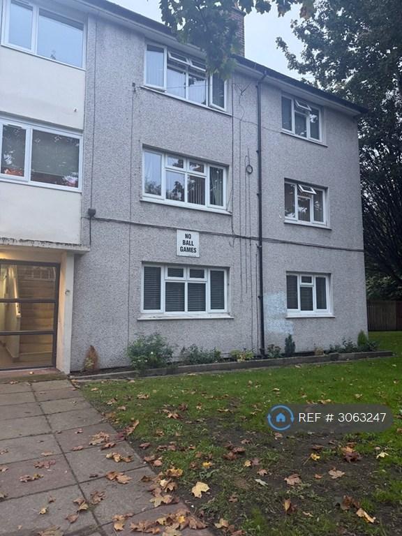 Flat Saint Damian's Croft in Litherland