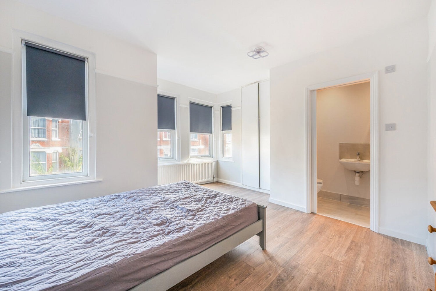 Room Burlington Road in Southampton