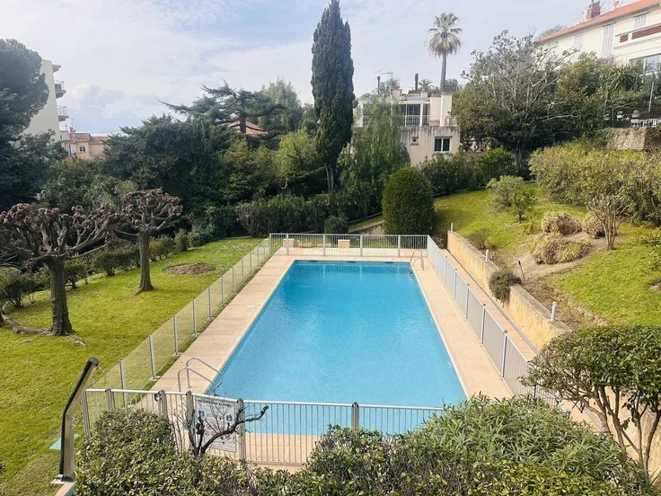 Flat Rue du Pont Saint-Victor in Cannes