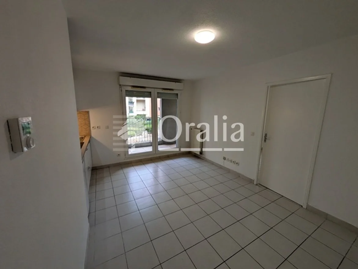 Appartement Place Paul Vigné d'Octon à Montpellier