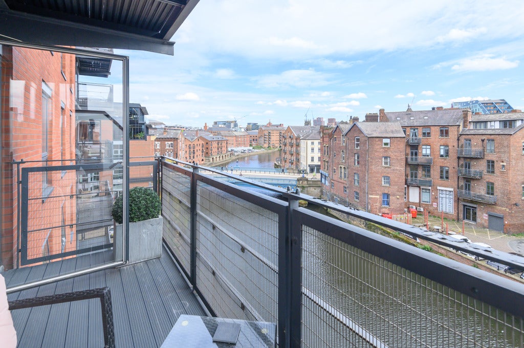 Flat Concordia Street in Leeds
