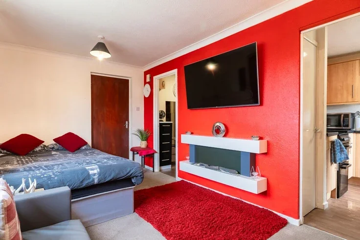 Flat Melton Avenue in Leeds