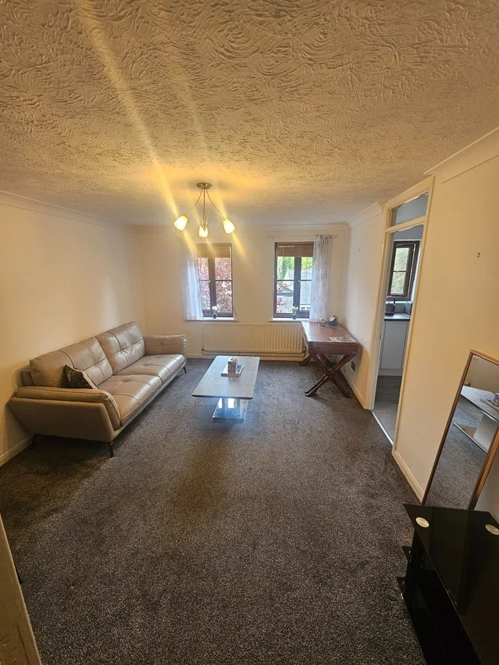 Flat Balfour Court in St Albans