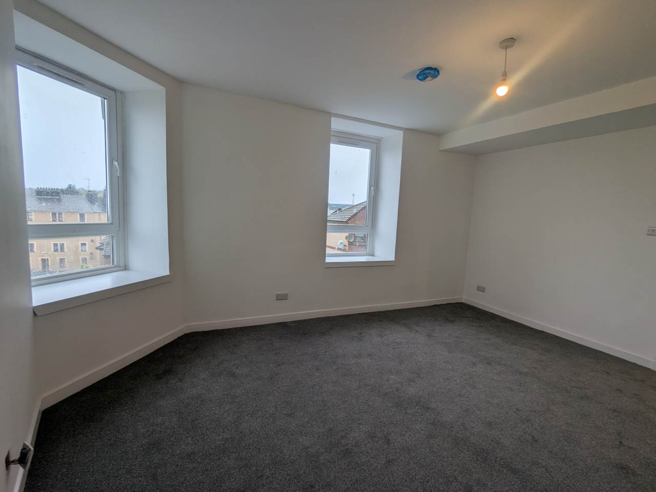 Flat Dundonald Street in Dundee