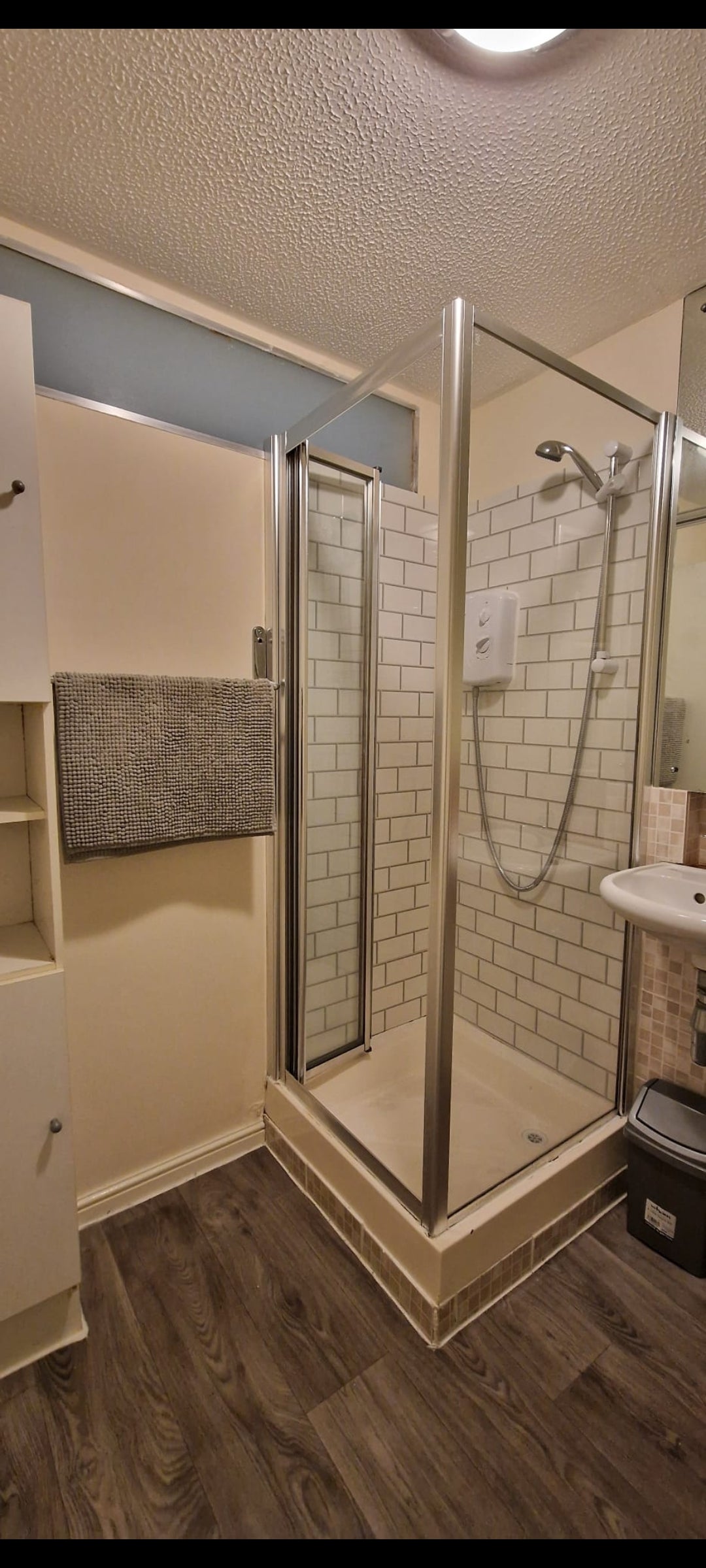 Room Riverview Place in Glasgow