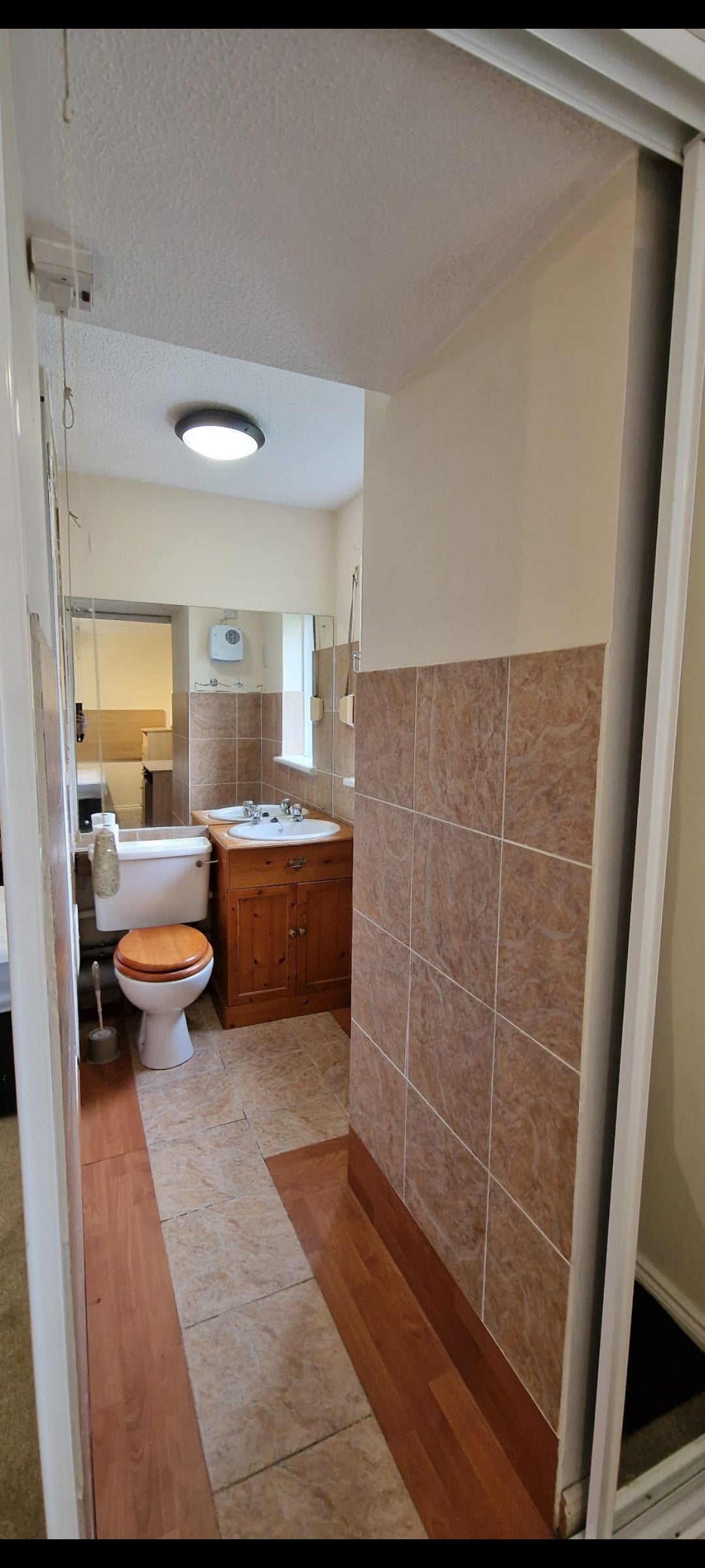 Room Riverview Place in Glasgow