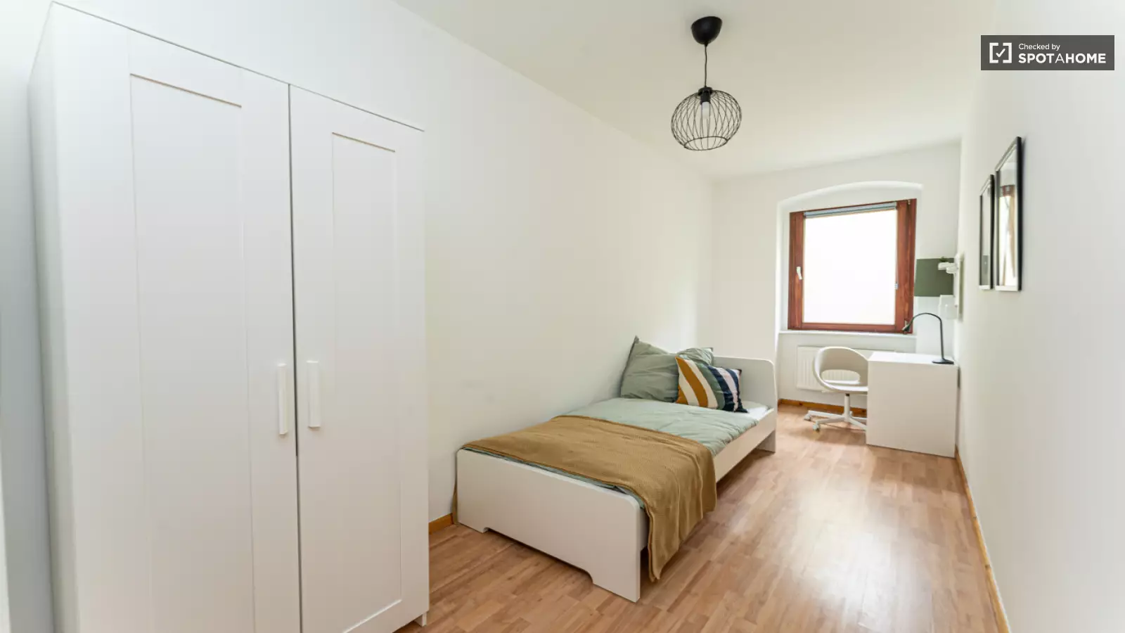 Wohnung Hohenzollerndamm in Berlin