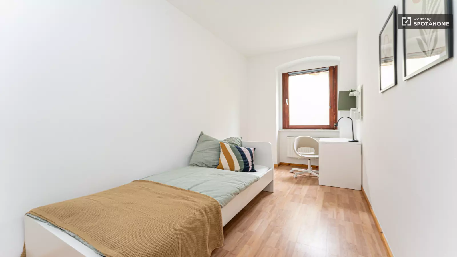 Wohnung Hohenzollerndamm in Berlin