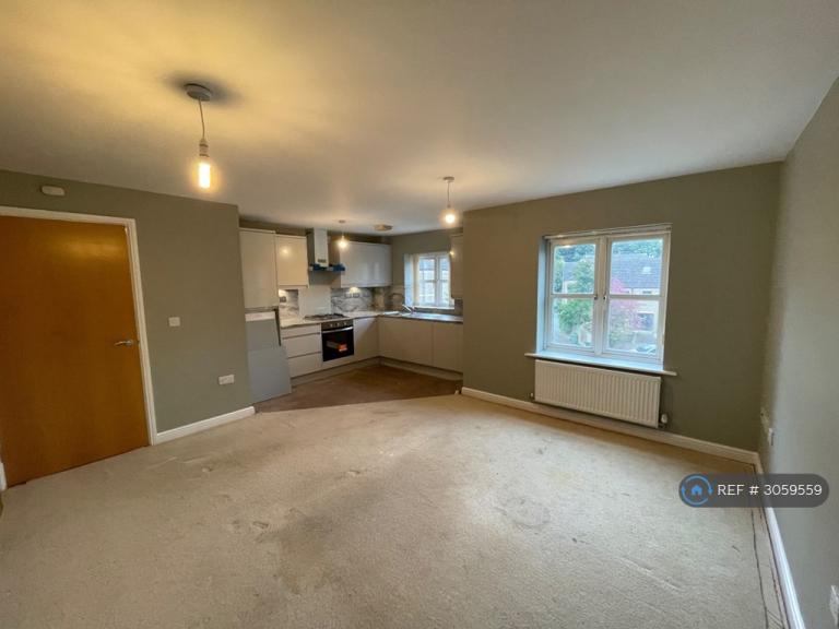 Flat Mereside in Kirklees