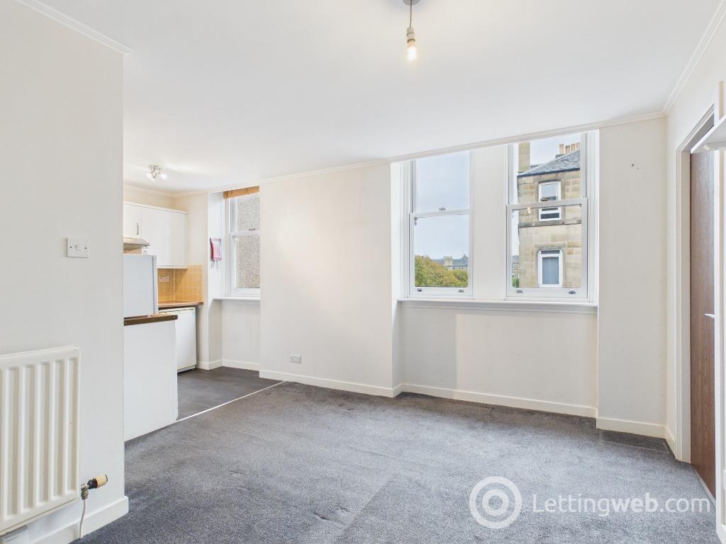 Flat Murieston Road in City of Edinburgh