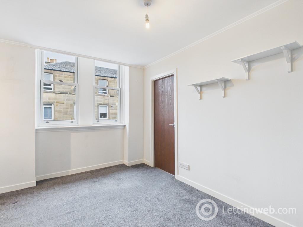 Flat Murieston Road in City of Edinburgh