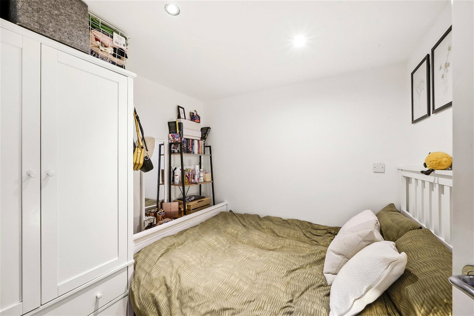 Flat North End Road in Greater London
