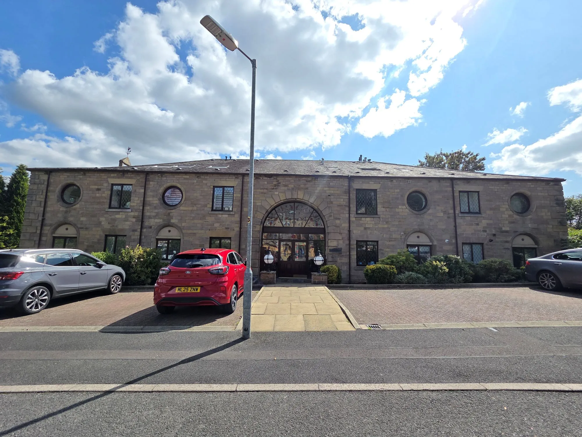 House Capitol Close in Bolton