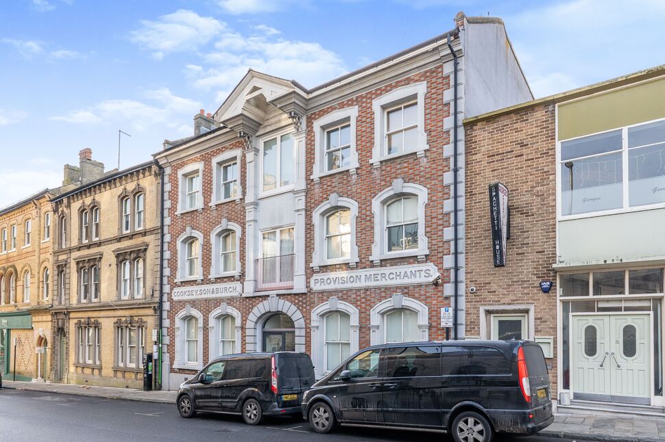 Flat St Michael's Street in Southampton